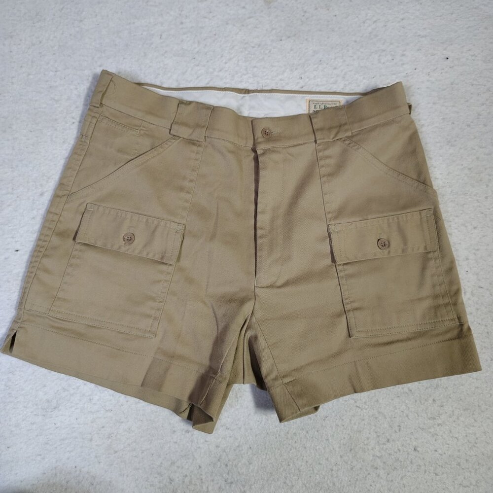 L.L. Bean Men's Cargo Shorts - Tan